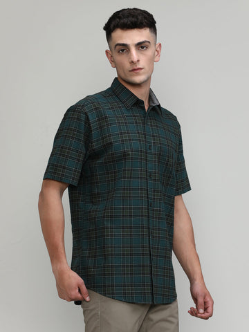 Bottle Green Slim Fit Premuim Cotton Checks Shirt With Pocket