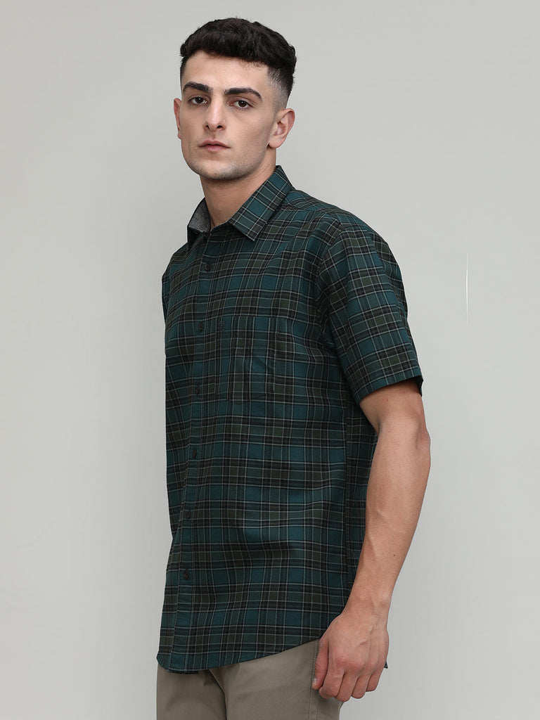 Bottle Green Slim Fit Premuim Cotton Checks Shirt With Pocket
