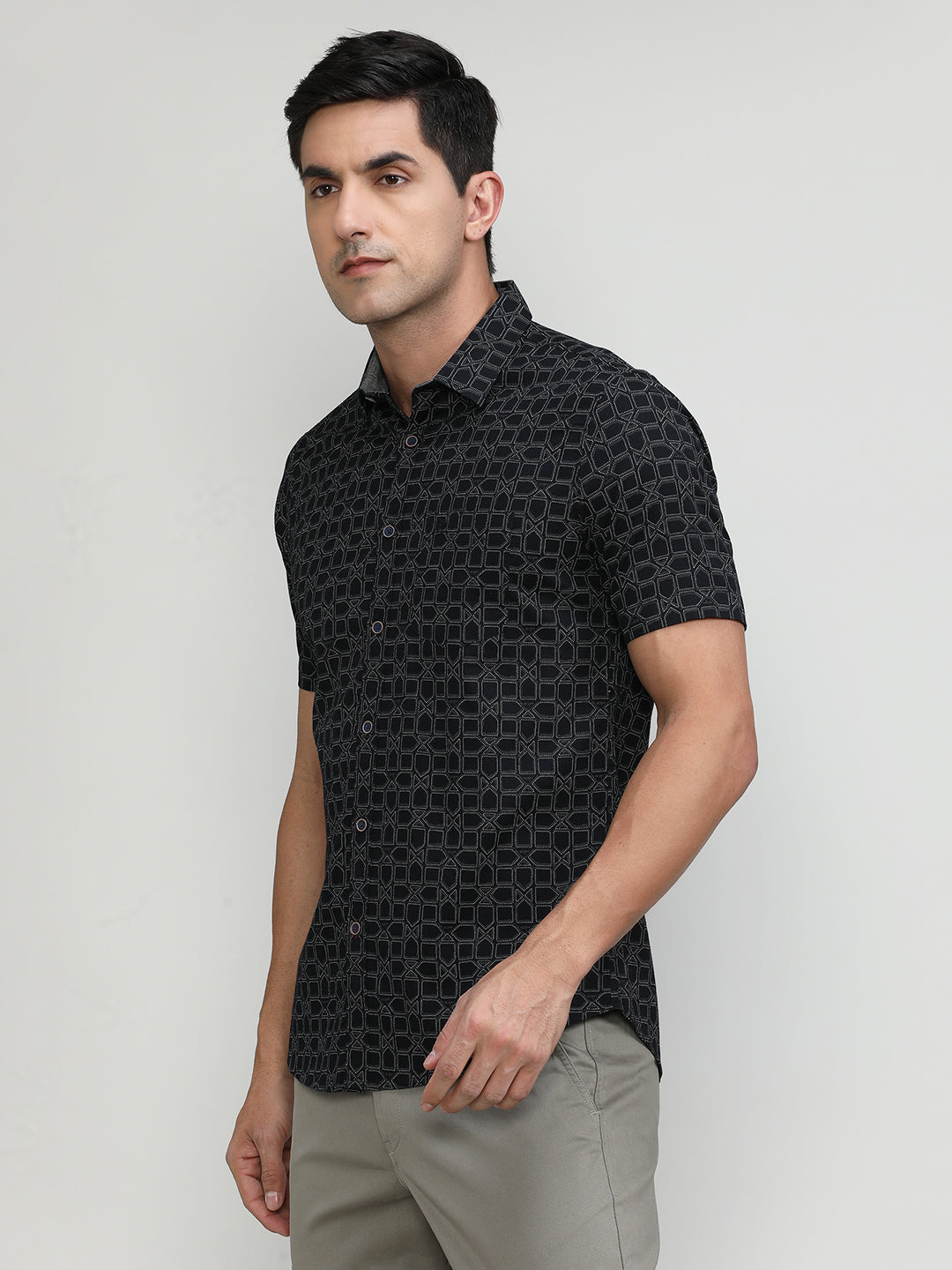 Black Slim Fit Premuim Cotton Printed Shirt With Regular Collar & Pocket