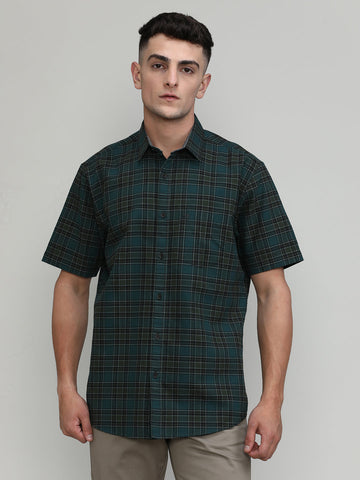 Bottle Green Slim Fit Premuim Cotton Checks Shirt With Pocket